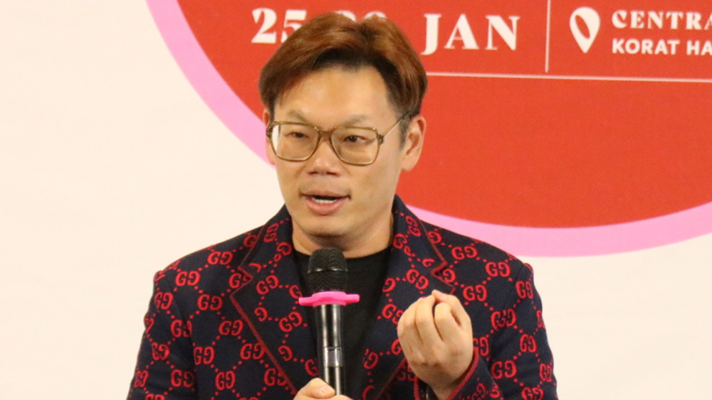 Phó Giám đốc Bệnh viện Thái Lan cảnh báo 4 dấu hiệu trên da là "lời kêu cứu" của gan, nhiều người bỏ qua rồi hối hận không kịp- Ảnh 1.