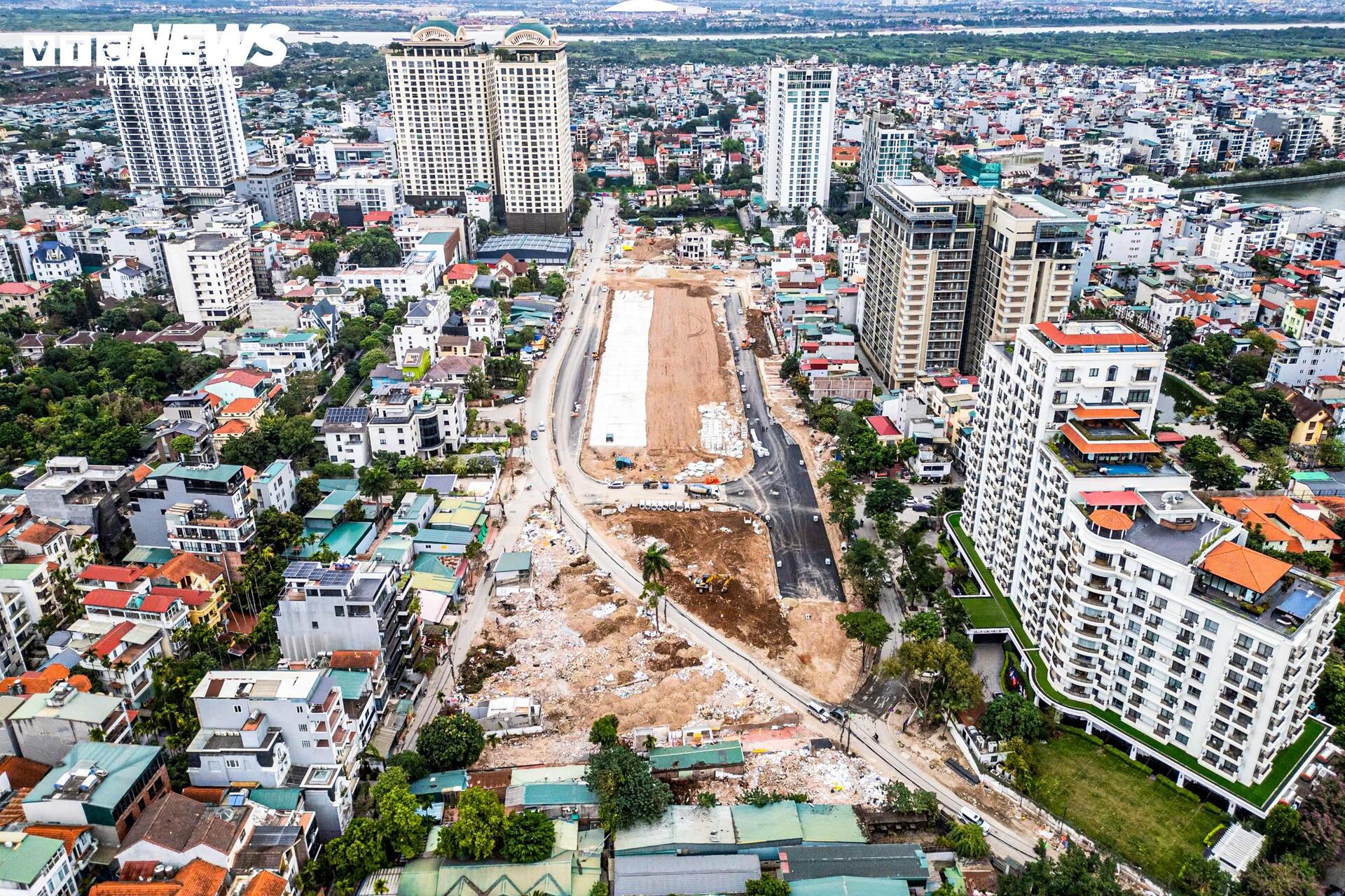 Tuyến đường rộng gần 100m ven Hồ Tây dần thành hình sau một năm thi công- Ảnh 11.