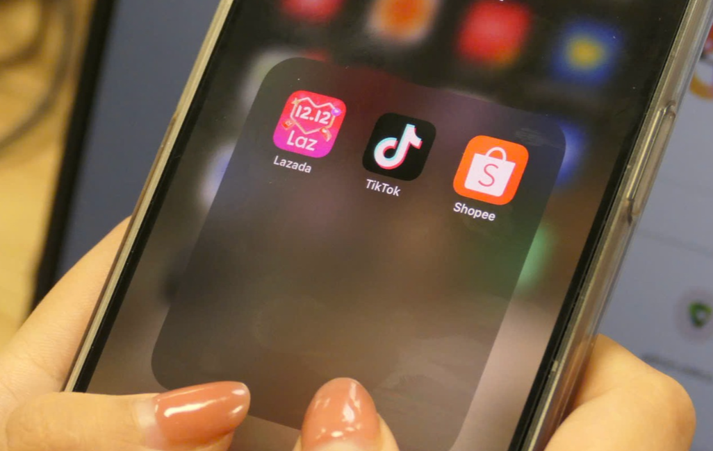 Sữa bột trẻ em bị thu hồi hàng loạt: Các sàn TMĐT đang kiểm soát thế nào? - Ảnh 3.