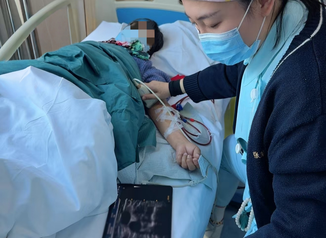 22 tuổi đã hỏng cả 2 quả thận vì 2 món "vạn người mê" và 1 việc ban đêm biết hại nhưng khó dừng! - Ảnh 1.