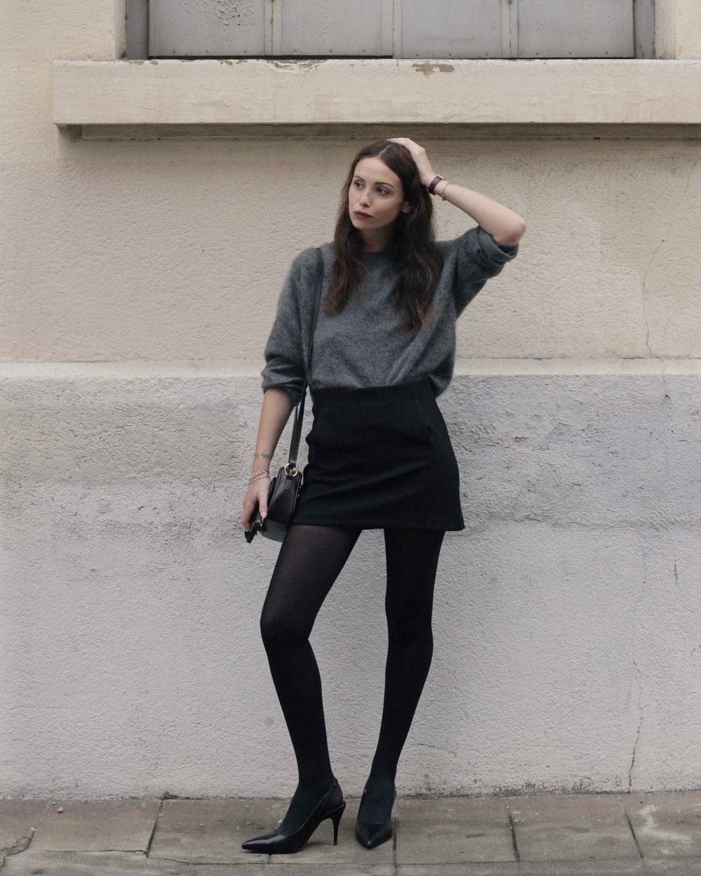 Thế nào là đỉnh cao mặc chân váy ngắn: Phụ nữ Pháp gợi ý 5 cách diện đơn giản mà đẹp long lanh- Ảnh 6.