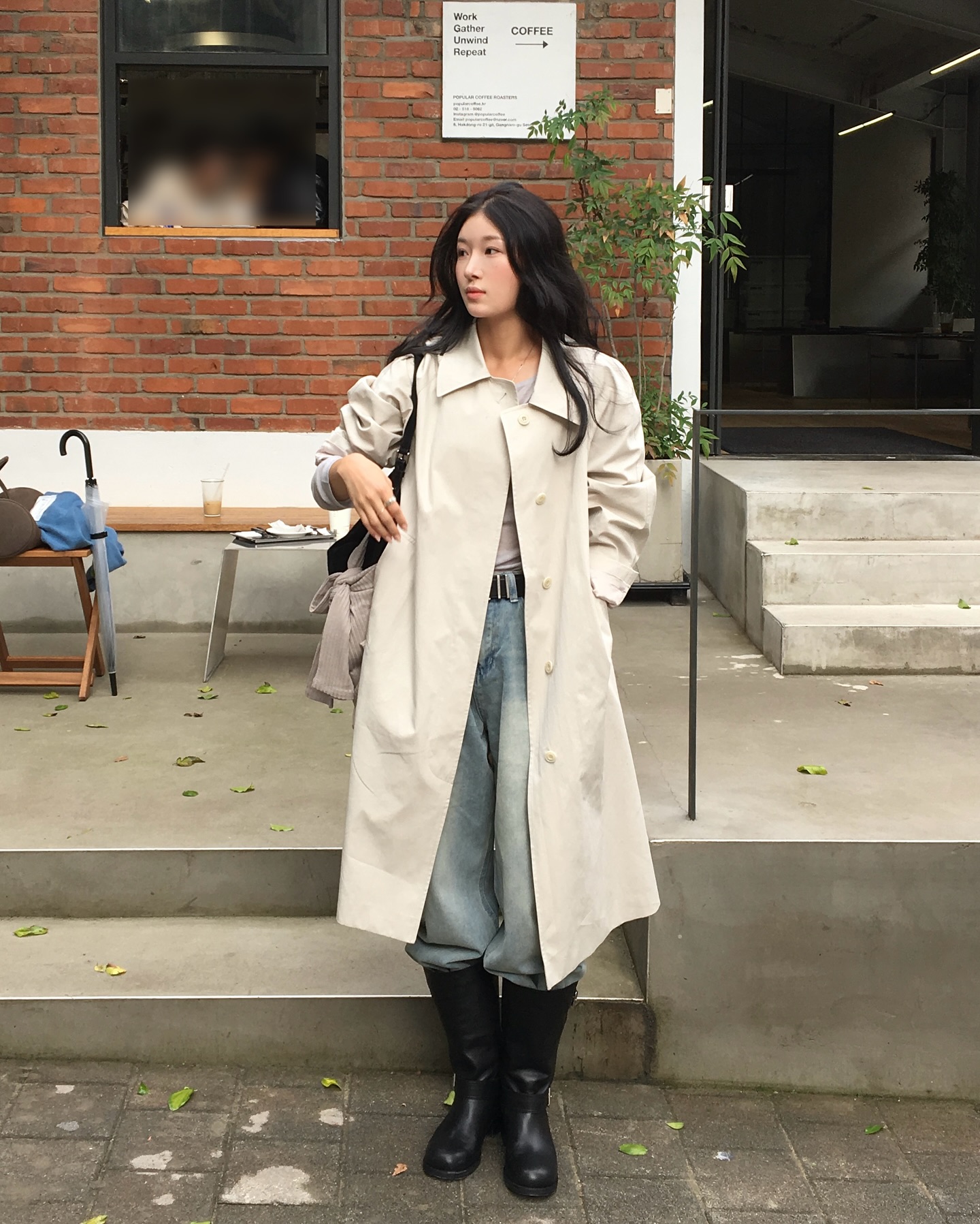 Nàng blogger mặc trang phục màu trung tính mỗi ngày, nhưng set nào cũng đẹp miễn chê- Ảnh 7.