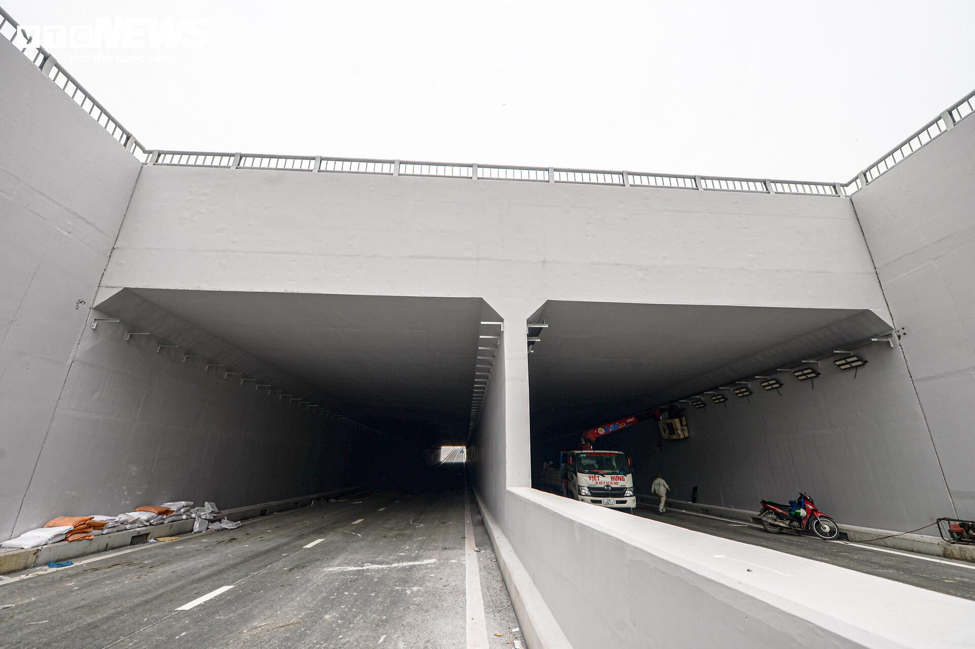 Diện mạo hầm chui gần 800 tỷ đồng ở Hà Nội trước ngày thông xe- Ảnh 8.