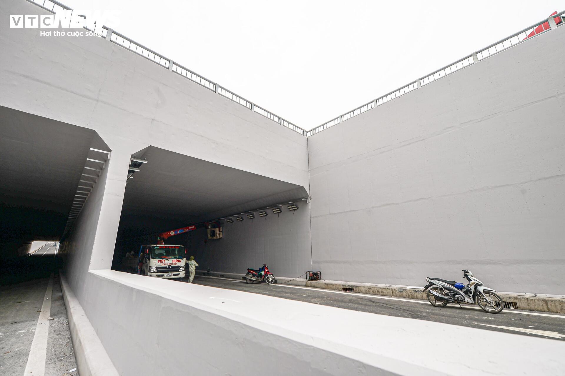 Diện mạo hầm chui gần 800 tỷ đồng ở Hà Nội trước ngày thông xe- Ảnh 14.