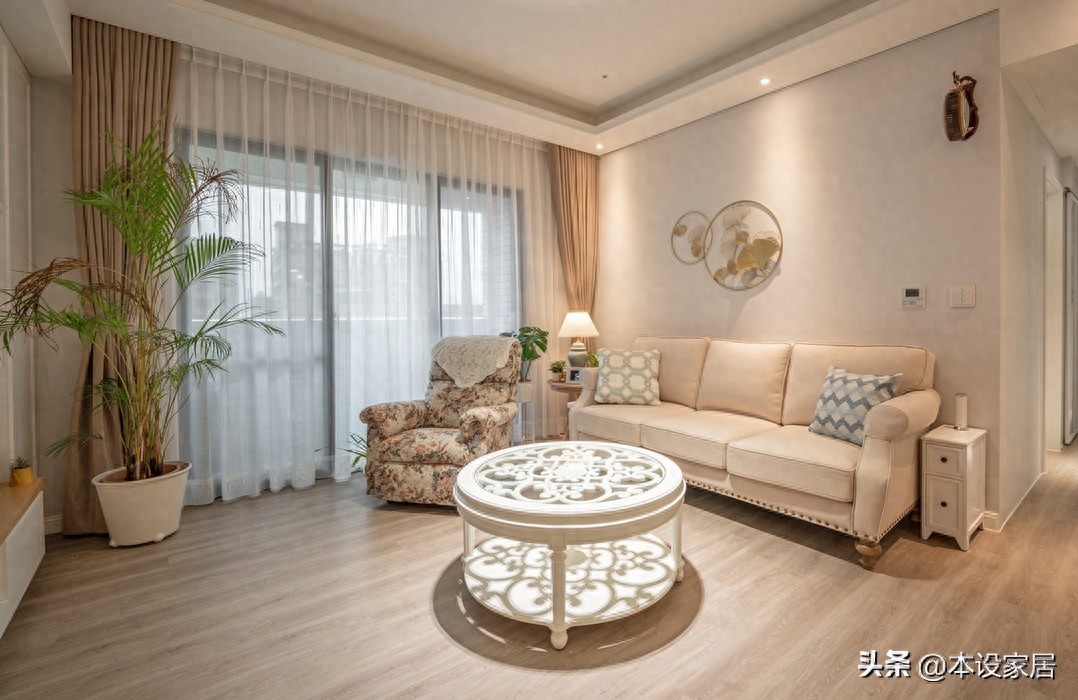 60 tuổi, người phụ nữ sống an nhiên trong căn hộ 76m²: Bán nhà lớn, mua nhà nhỏ để tận hưởng từng ngày yên tĩnh- Ảnh 1.