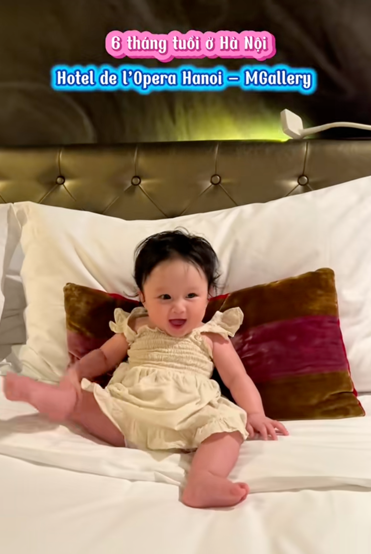 “Tuổi thơ dữ dội” của cô bé 3 tuổi: Đi khắp Việt Nam từ lúc còn nằm nôi, 2 tuổi đã vi vu vòng quanh thế giới, người lớn chạy theo không kịp- Ảnh 3.