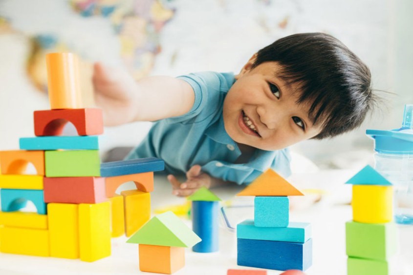 Giáo sư ĐH Thanh Hoa chỉ rõ: 3 dấu hiệu chỉ có ở trẻ thông minh, 20 năm sau AI vẫn không thể thay thế- Ảnh 2.