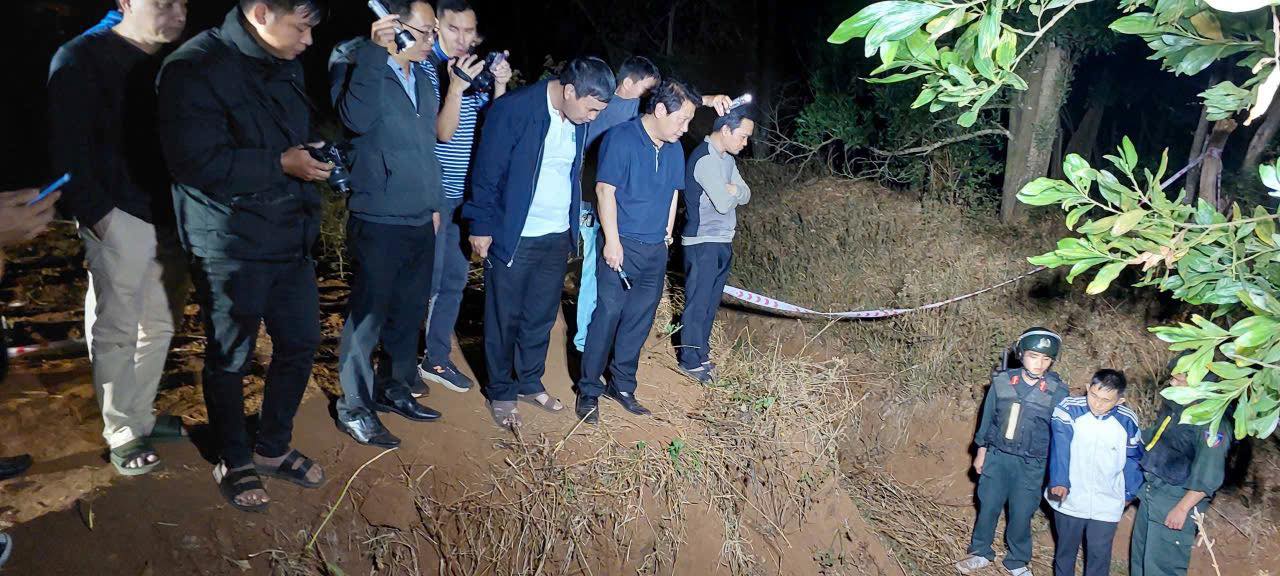 Cận cảnh hiện trường bắt giữ, truy lùng 2 tên cướp ngân hàng Gia Lai của hàng trăm CBCS công an từ 9 đơn vị - Ảnh 1.