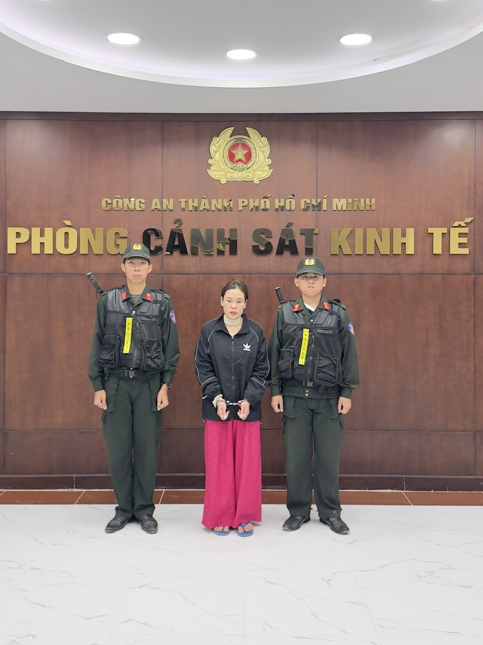 Công an TPHCM bắt người đứng sau Công ty Thép Hoàng Minh Phát  - Ảnh 1.