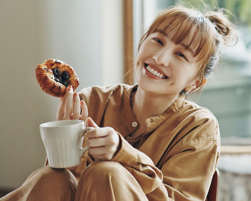 Lương 8 triệu/tháng nhưng nợ 500 triệu: Khi "cái nghèo được trau chuốt" âm thầm rút cạn tài chính của phụ nữ - Ảnh 2.