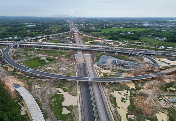 Thống nhất để Đồng Nai làm dự án kéo dài Metro số 1 đến sân bay Long Thành- Ảnh 3.