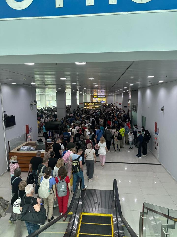 Cảnh tượng tại sân bay một đặc khu của Việt Nam gây bất ngờ: Trong 1 tháng đã đón gần 1 triệu khách- Ảnh 4.