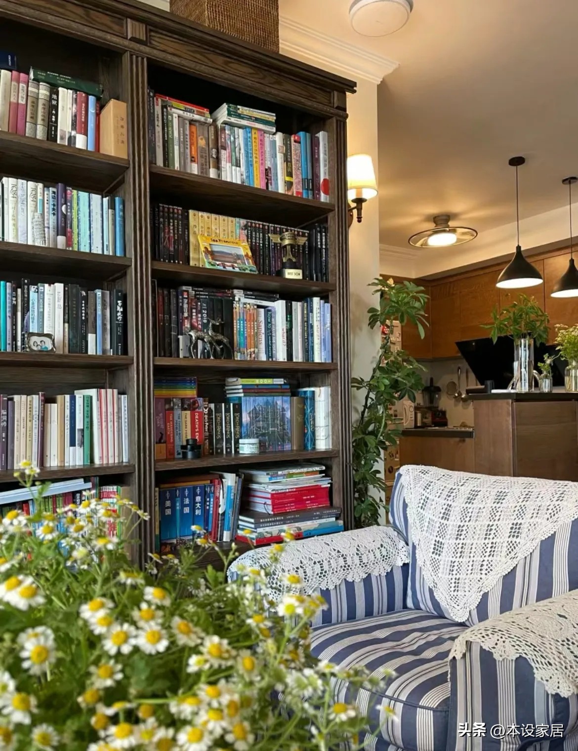 Một cuộc sống kỷ luật tốt đến mức nào? Nhìn căn hộ của gia đình 3 người này chỉ muốn về dọn lại nhà ngay- Ảnh 2.