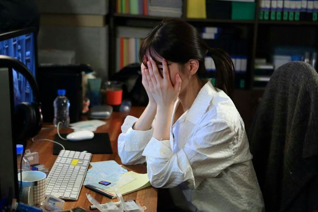 Không còn muốn khoe thưởng Tết, dân văn phòng rủ nhau kể chiến tích kiểu này!- Ảnh 1.