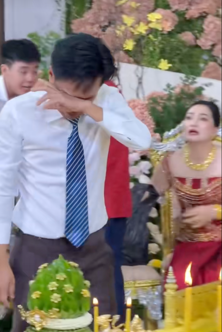 Ngã ngửa trước hình ảnh sau đám cưới của chú rể Campuchia lấy vợ Tây Ninh: "Tổng tài" nghìn tỷ sao lại thế này?- Ảnh 17.