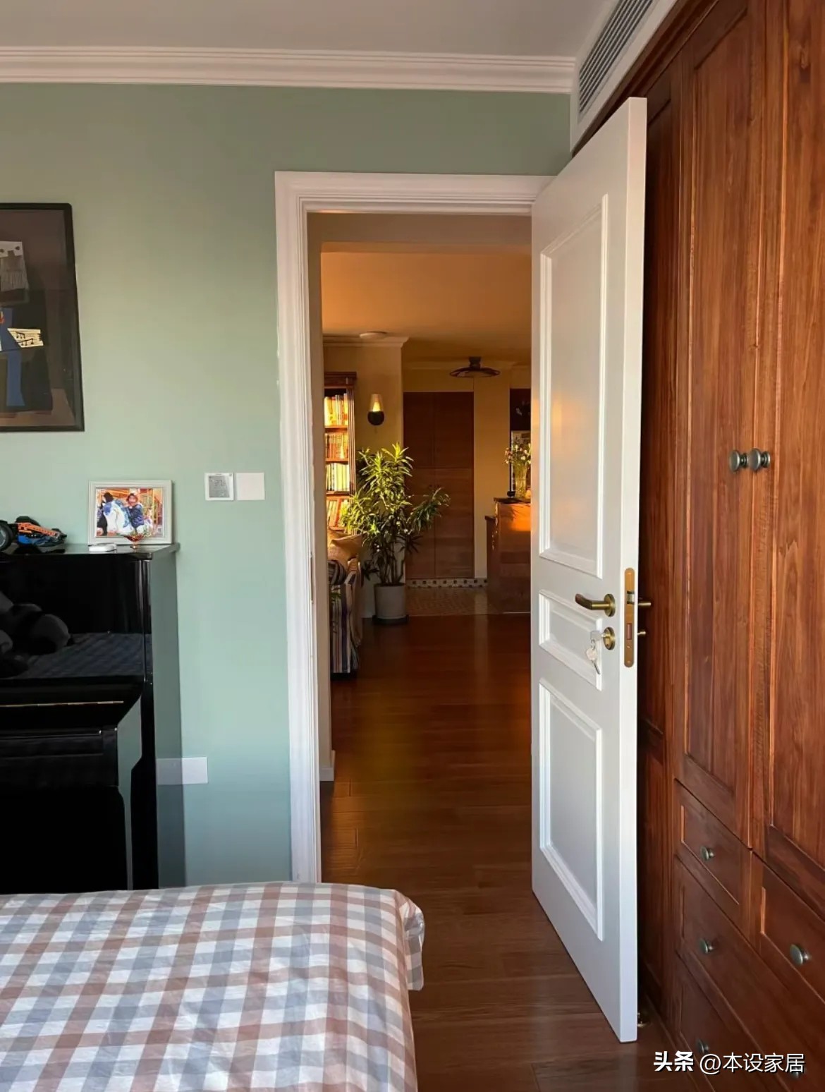 Một cuộc sống kỷ luật tốt đến mức nào? Nhìn căn hộ của gia đình 3 người này chỉ muốn về dọn lại nhà ngay- Ảnh 13.