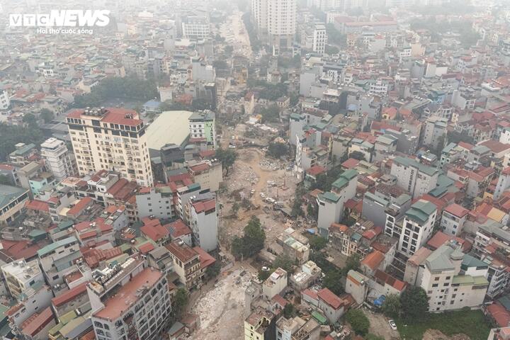 Toàn cảnh 2 đoạn vành đai 2,5 ở Hà Nội đang tăng tốc giải phóng mặt bằng- Ảnh 2.