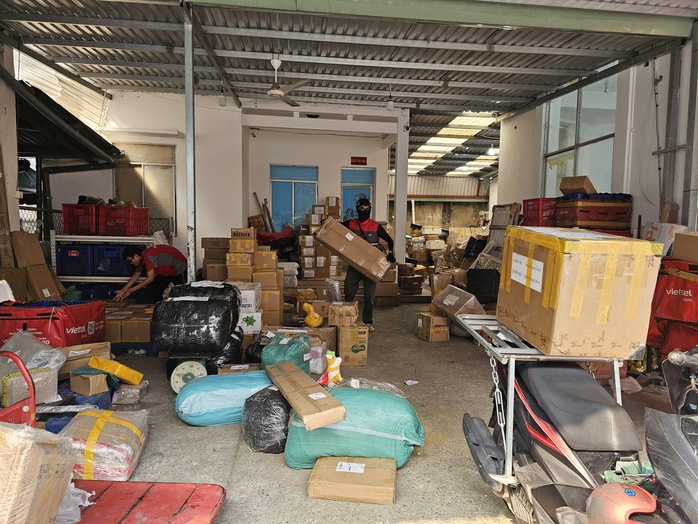 Thấp thỏm mua - bán hàng online dịp Tết- Ảnh 1.