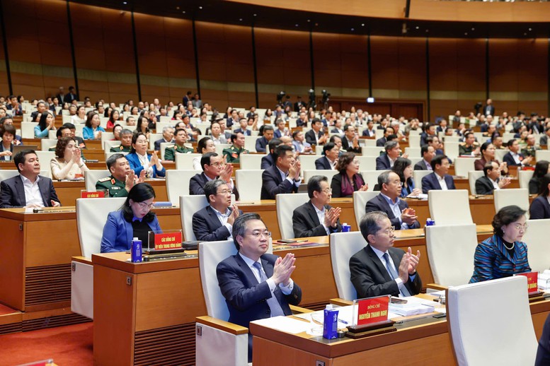 Thủ tướng: Lần đầu tiên trong lịch sử các kỳ đại hội, Đại hội XIV của Đảng ban hành Chương trình hành động- Ảnh 4.