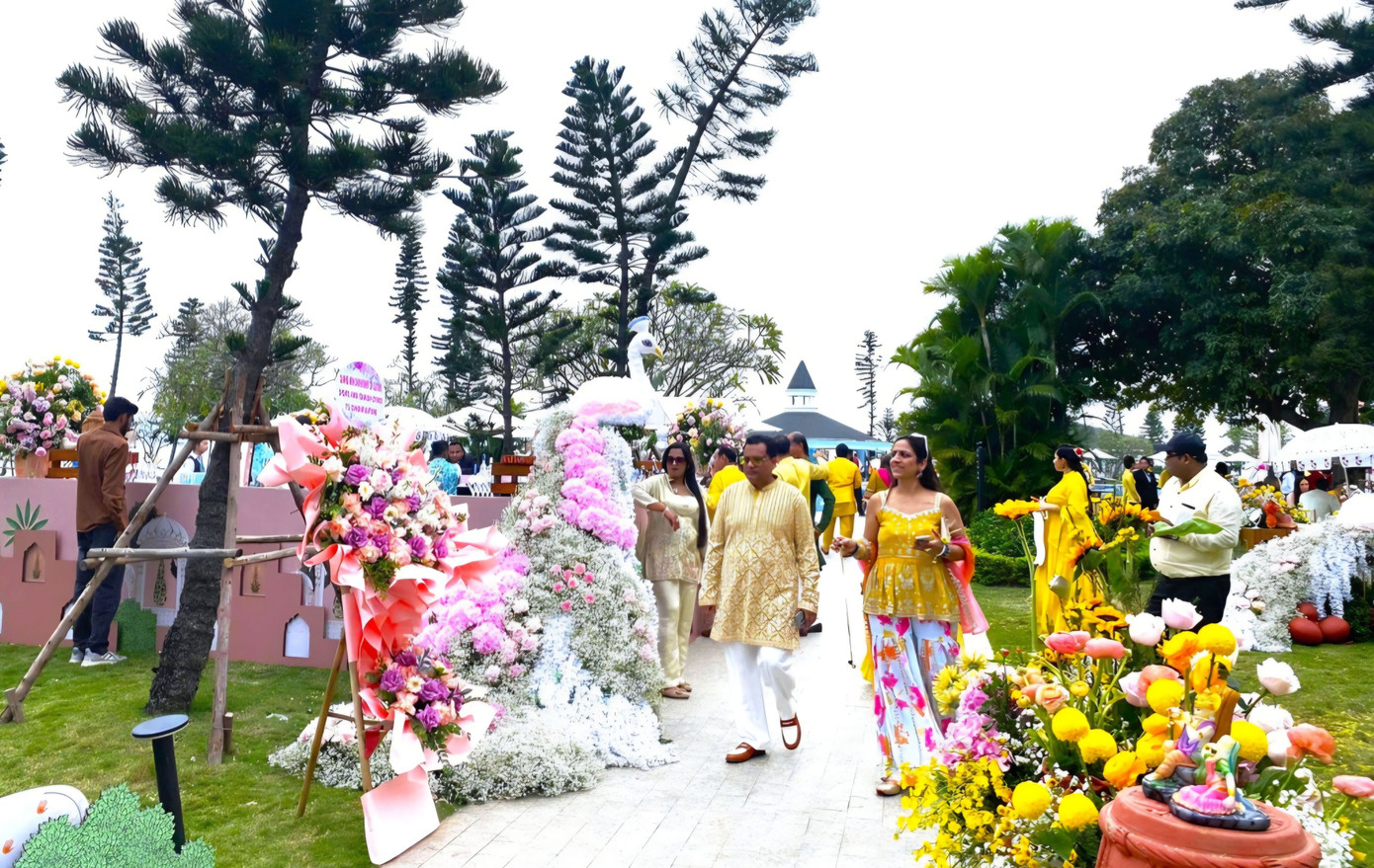 Tỷ phú Ấn Độ chi gần 80 tỷ đồng làm đám cưới ở vịnh Hạ Long- Ảnh 1.