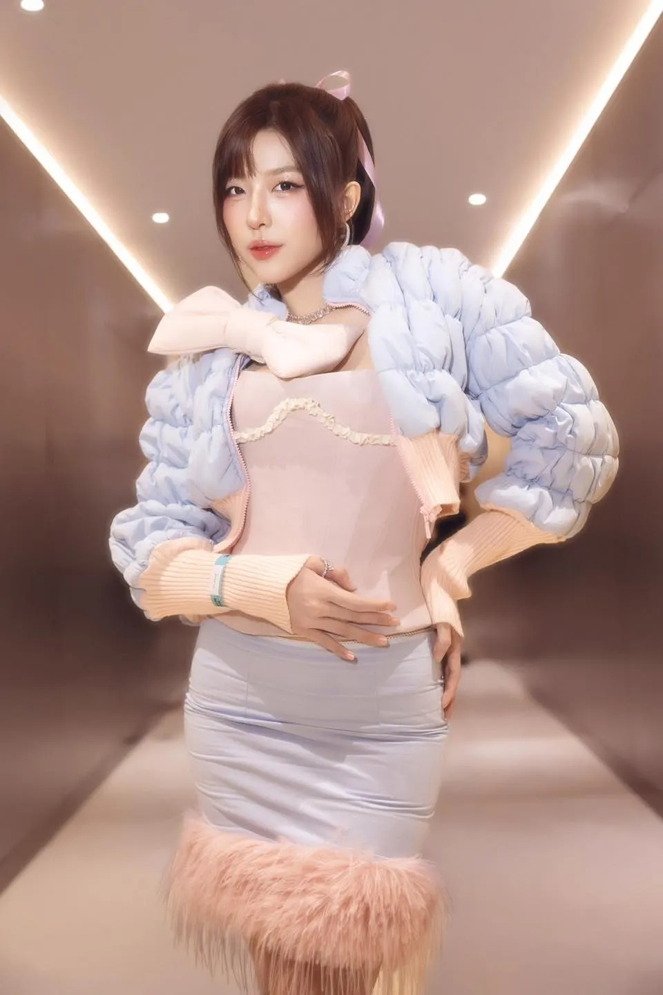 Nữ thần thảm đỏ thế hệ mới gọi tên em xinh Lamoon!- Ảnh 14.