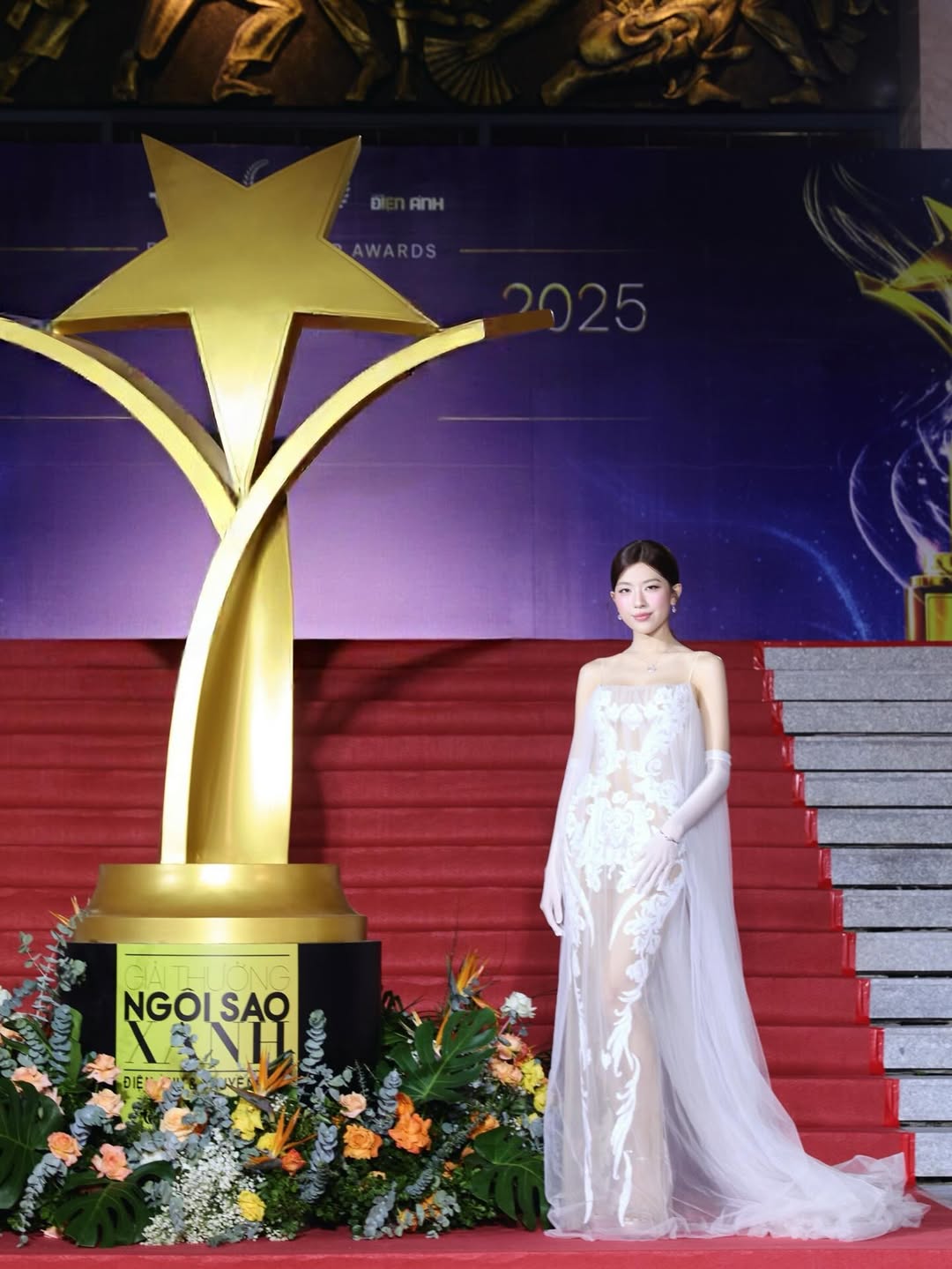 Nữ thần thảm đỏ thế hệ mới gọi tên em xinh Lamoon!- Ảnh 12.