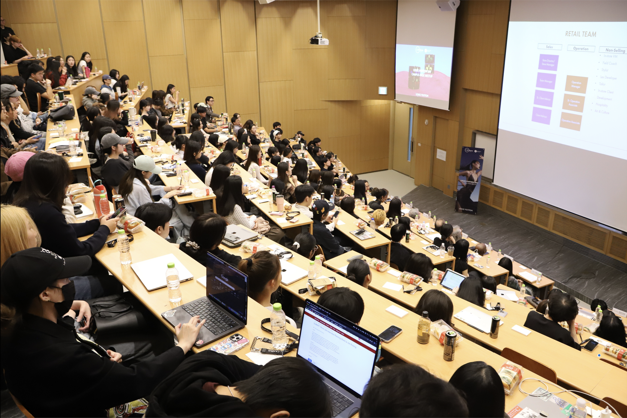 Top 4 công việc AI không bao giờ có thể thay thế, dù nó có phát triển và thông minh đến đâu- Ảnh 2.