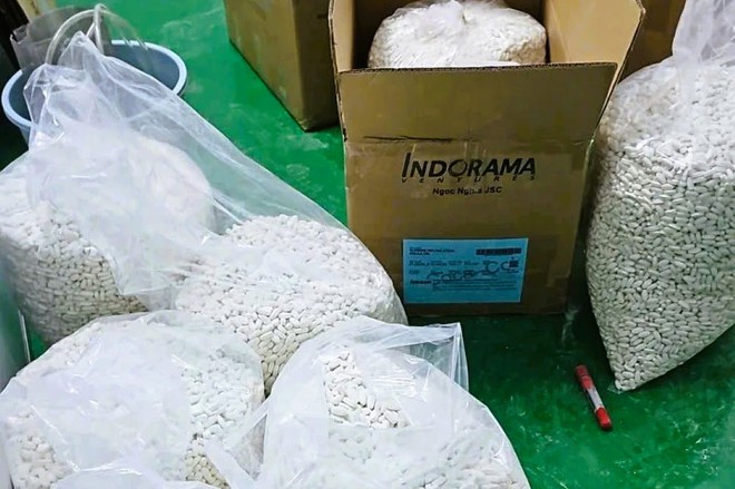 Hé lộ thủ đoạn tinh vi trong đường dây thuốc giả, thực phẩm chức năng hàng trăm tỉ đồng- Ảnh 5.