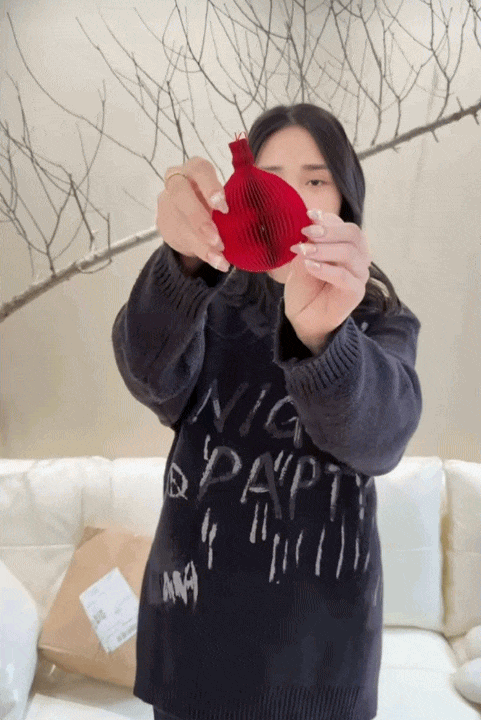 Mẹ bỉm "cao tay" tận dụng cành đào khô từ Tết năm ngoái, hô biến thành cành đào rực rỡ chỉ với hơn 200k- Ảnh 5.