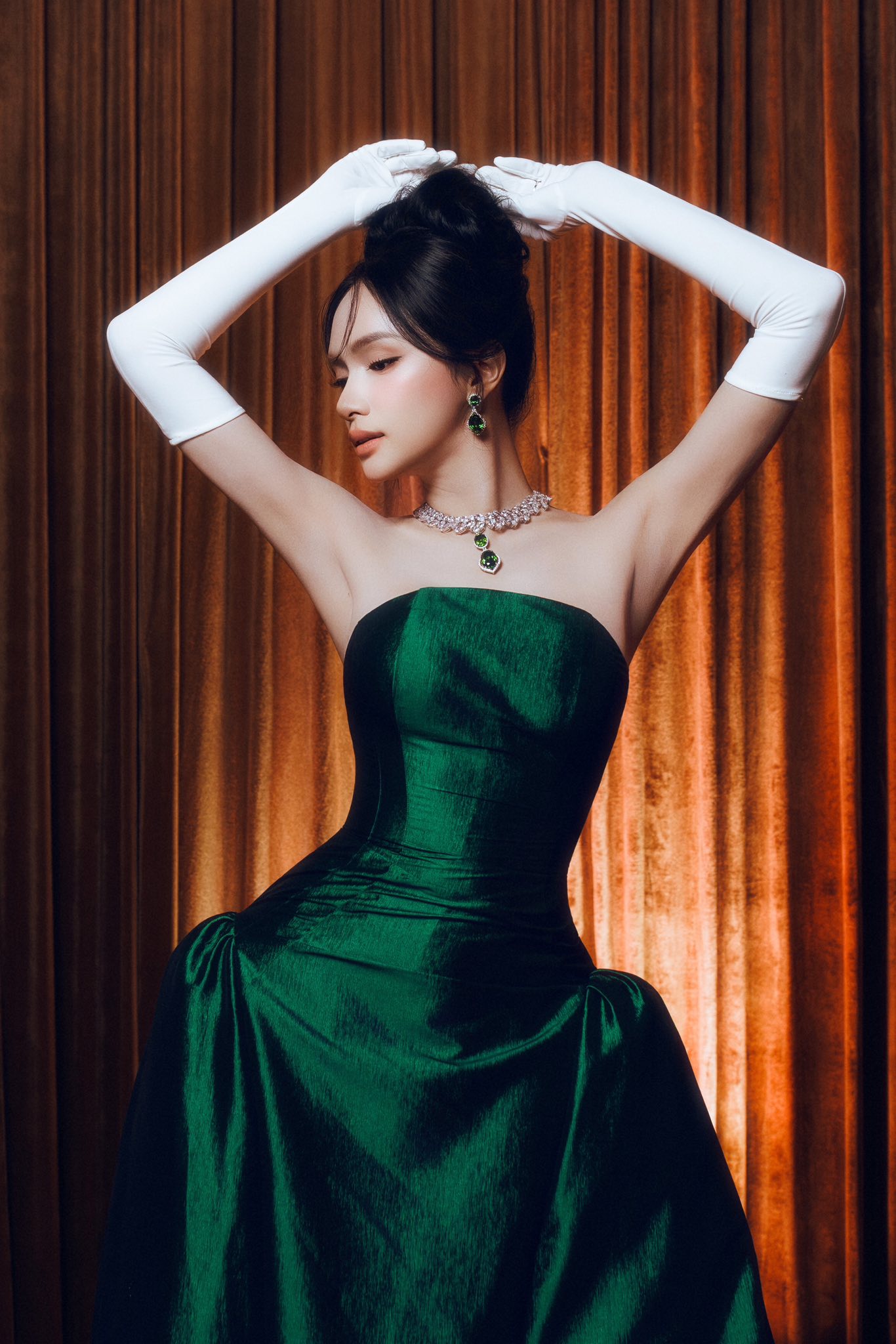 Hương Giang đẹp nuột, eo thắt bé xíu "chặt đẹp" loạt mỹ nhân: Rất thích dùng thứ này ăn thay cơm của người Việt, vừa đẹp vừa tốt sức khỏe - Ảnh 5.