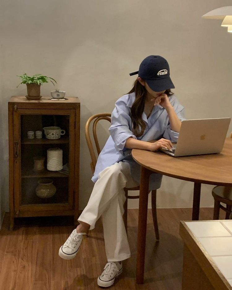 Bị sa thải chẳng tội gì khóc than, dân văn phòng rủ nhau “lên mạng khoe” theo cách này- Ảnh 3.