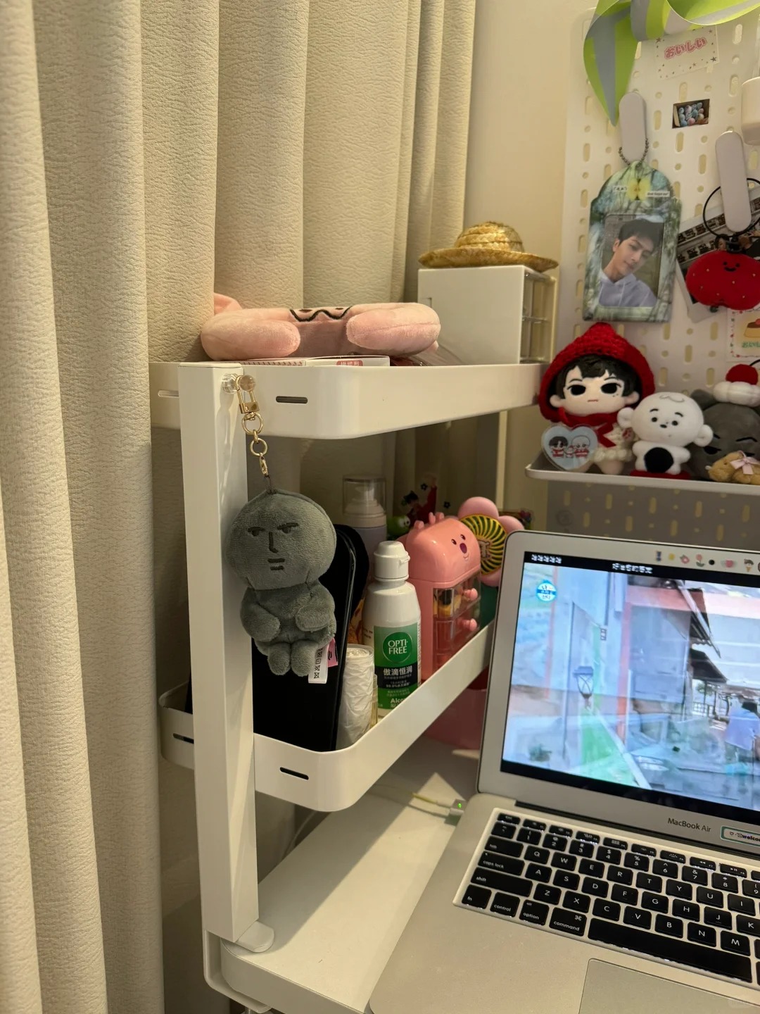 Không mở rộng diện tích, chỉ đổi cách dùng: Người phụ nữ 57 tuổi tiết kiệm tiền cải tạo nhờ 9 khe hở dưới 20cm - Ảnh 8.