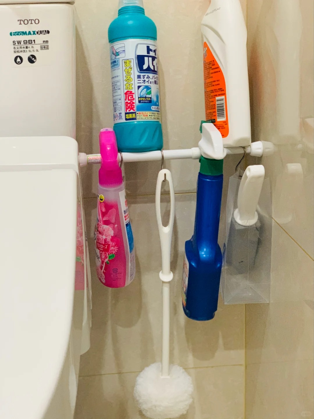 Treo lên thay vì để xuống: 12 cách sắp xếp “không tốn tiền” của giới trẻ giúp nhà gọn hẳn, việc nhà giảm một nửa- Ảnh 5.