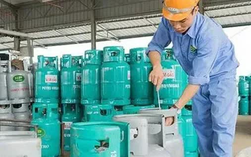 Giá gas bán lẻ tiếp tục tăng - Ảnh 1.