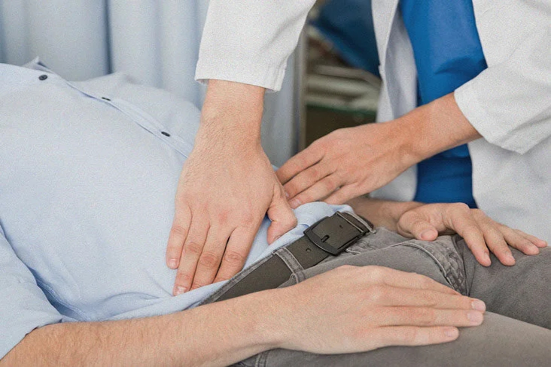 Không rượu bia, không thuốc lá, người đàn ông 44 tuổi vẫn mắc ung thư gan: Bác sĩ chỉ điểm 1 thói quen nhiều người đang chủ quan- Ảnh 1.