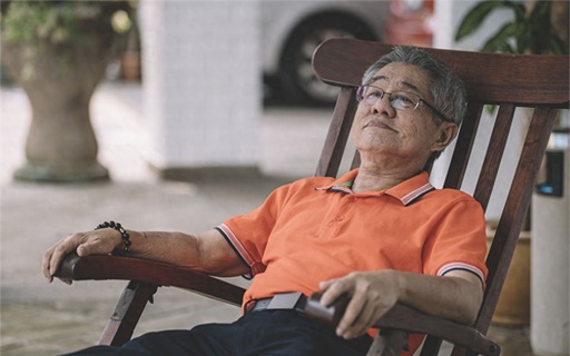 Lương hưu cao hay thấp không quan trọng: Người sau 60 tuổi nhớ tránh 5 sai lầm này nếu không muốn tiền bạc và cuộc sống đảo lộn- Ảnh 2.