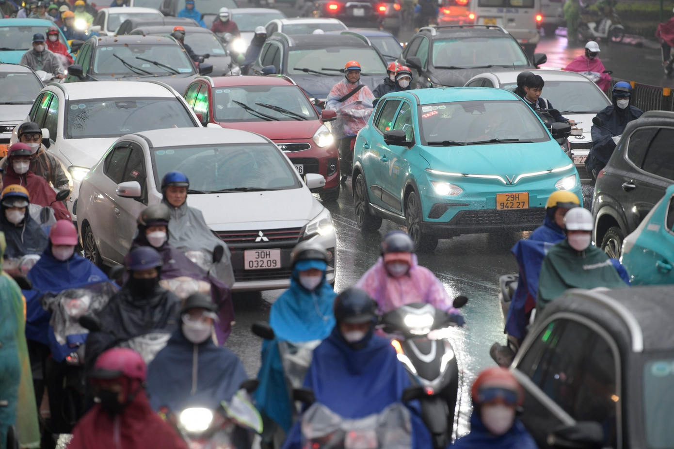 Từ  đêm nay, miền Bắc chuyển mưa rét- Ảnh 1.