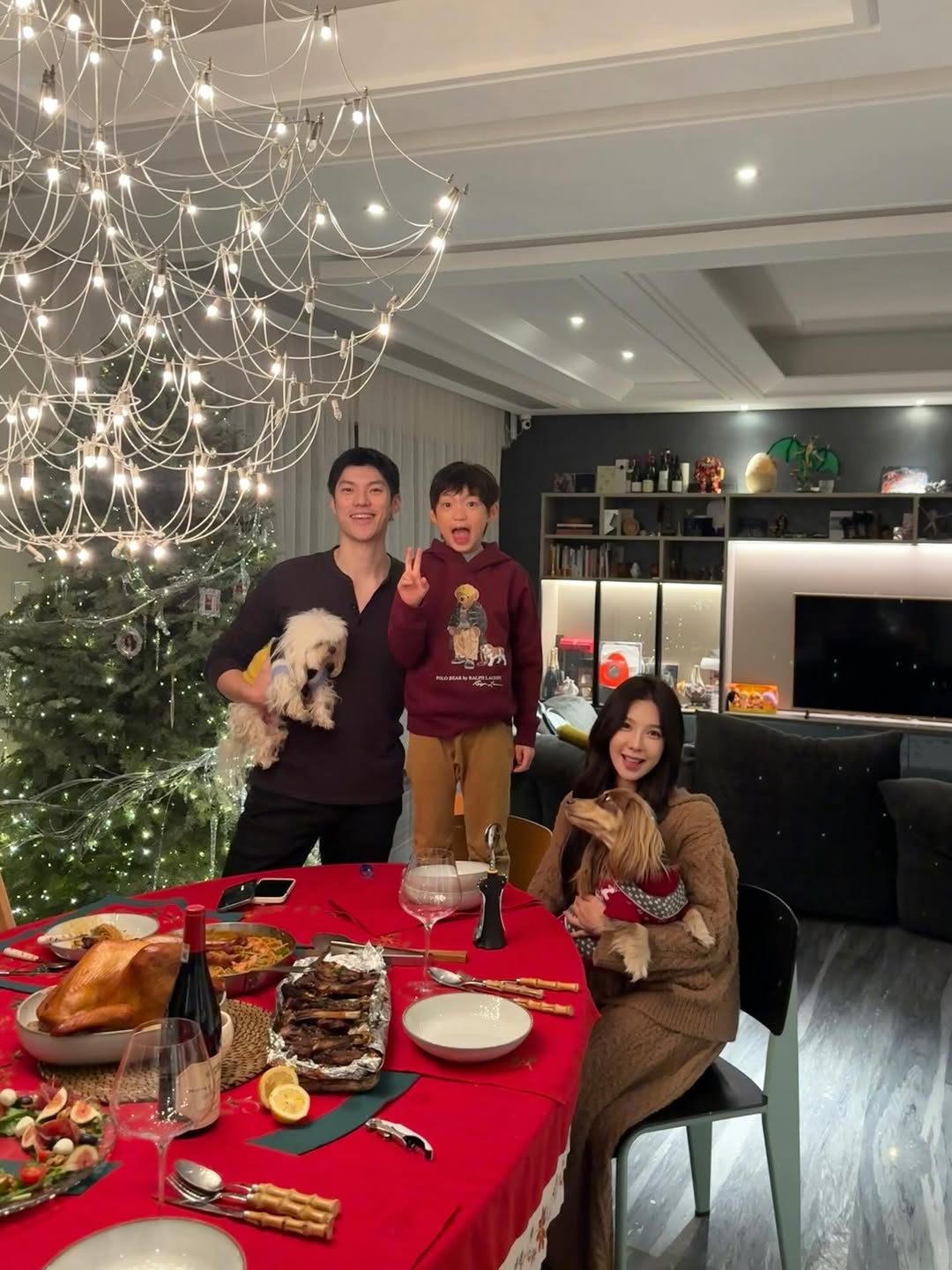 Cuộc sống hiện tại của "Tiểu thư đẹp nhất giới siêu giàu Trung Quốc" sau tròn 16 năm nổi tiếng- Ảnh 11.