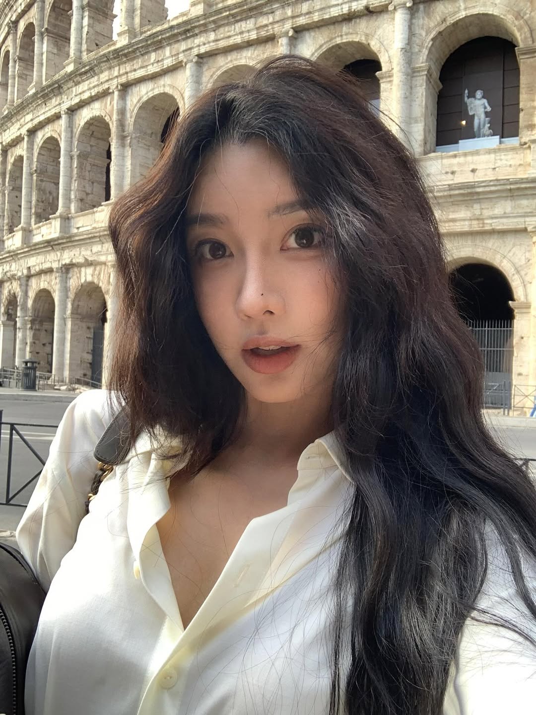 Cuộc sống hiện tại của "Tiểu thư đẹp nhất giới siêu giàu Trung Quốc" sau tròn 16 năm nổi tiếng- Ảnh 9.