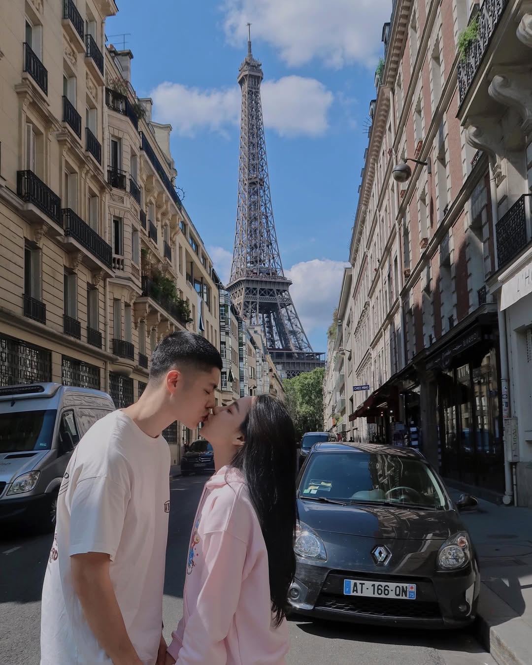 Cuộc sống hiện tại của "Tiểu thư đẹp nhất giới siêu giàu Trung Quốc" sau tròn 16 năm nổi tiếng- Ảnh 8.