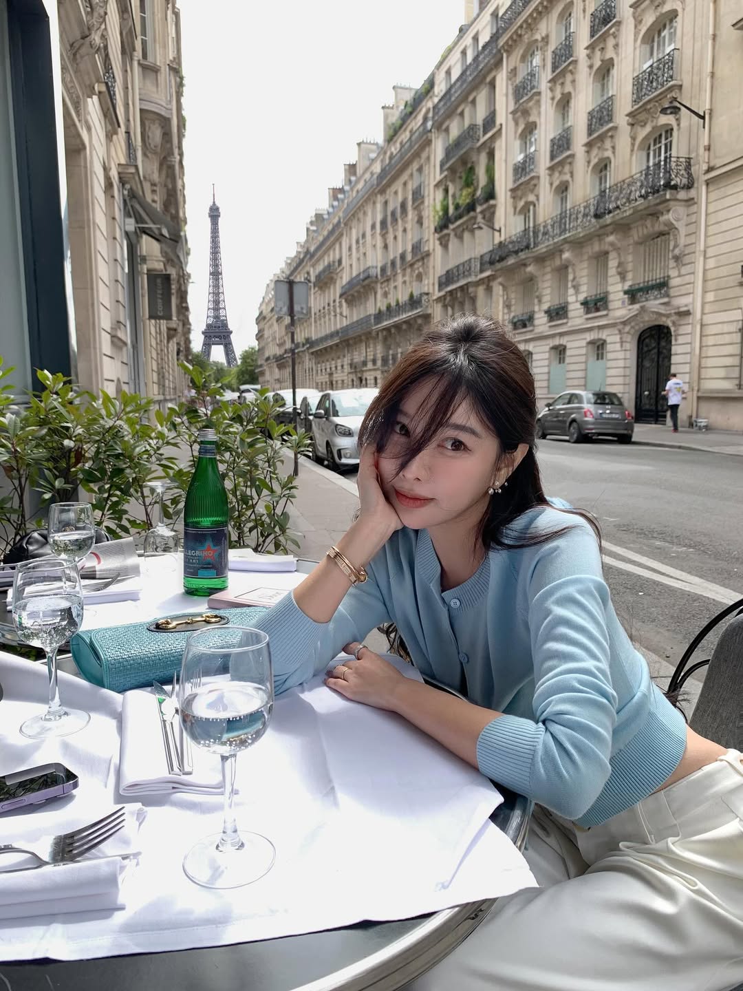 Cuộc sống hiện tại của "Tiểu thư đẹp nhất giới siêu giàu Trung Quốc" sau tròn 16 năm nổi tiếng- Ảnh 14.