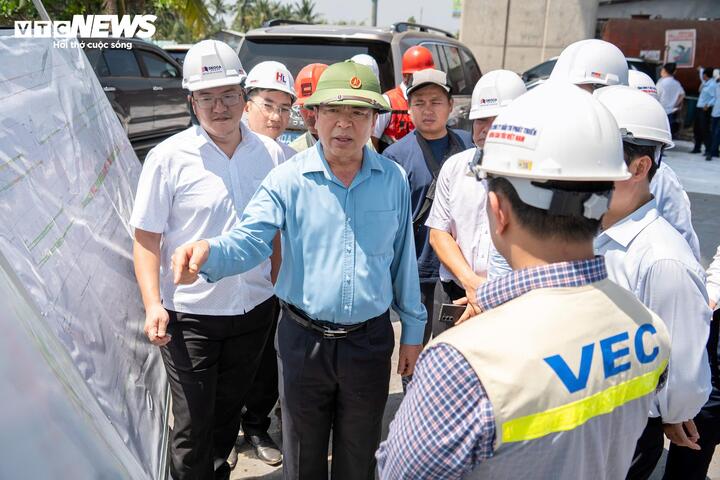 Tăng tốc thi công nút giao Tân Vạn Vành đai 3 để kết nối sân bay Long Thành- Ảnh 5.