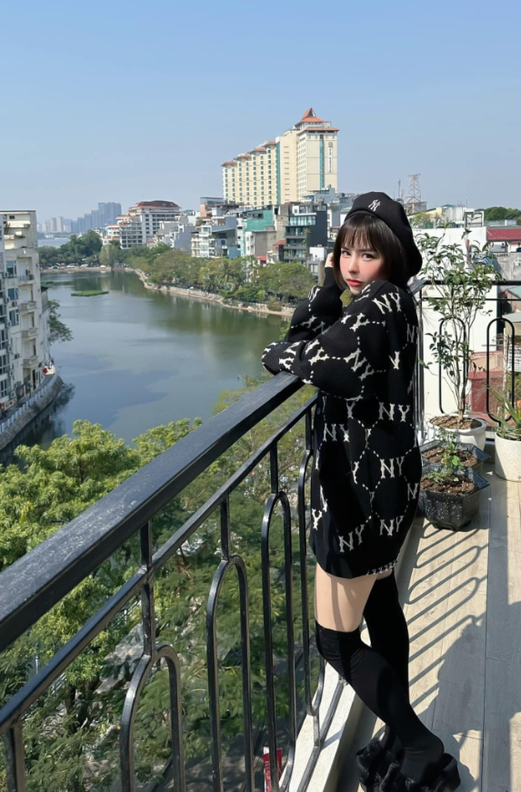 Nam diễn viên nổi tiếng VTV si mê mẹ đơn thân hơn 6 tuổi, sở hữu nhà 9 tầng ngay cạnh Hồ Tây- Ảnh 4.