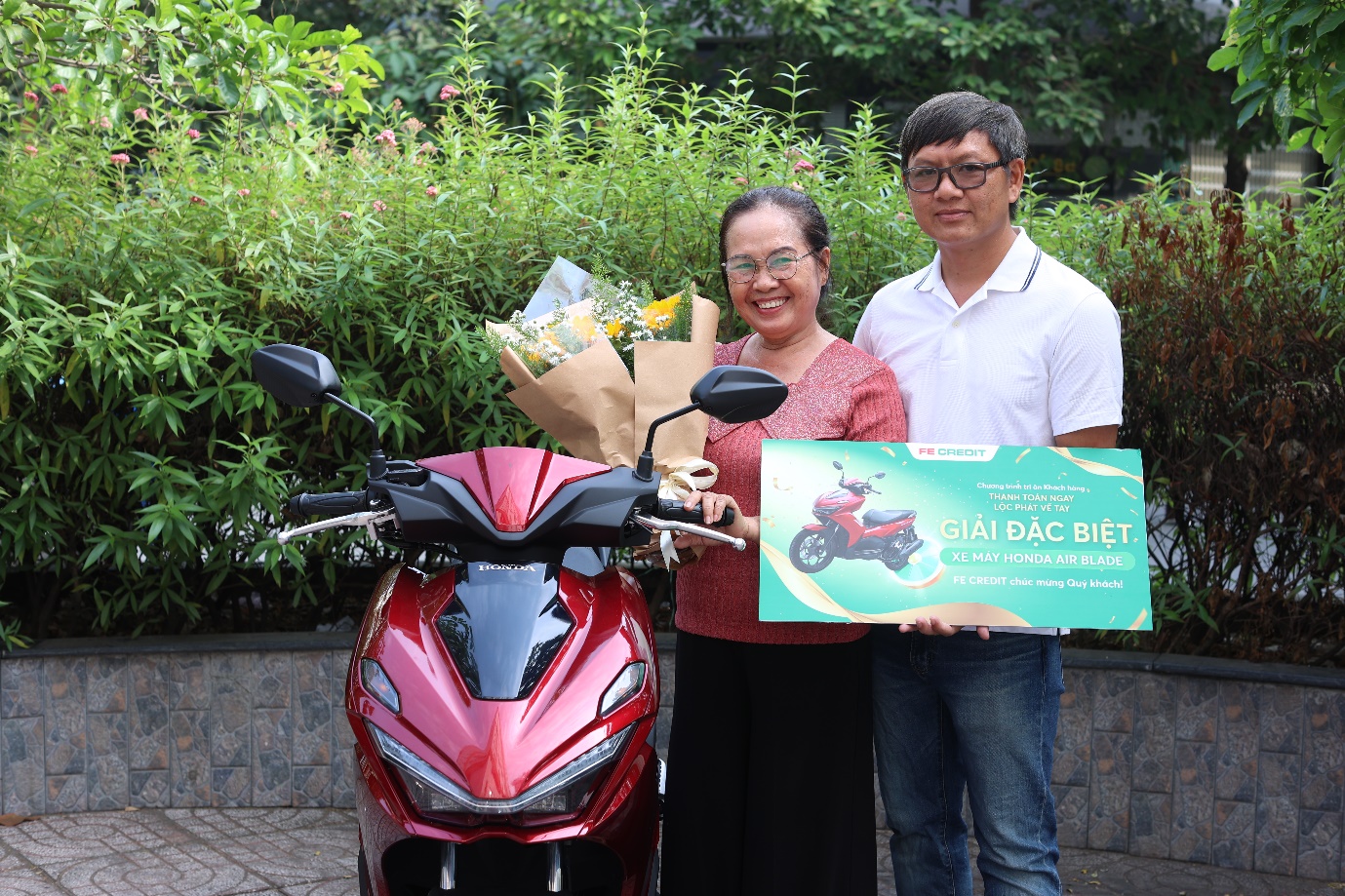 Thanh toán đúng hạn: Từ kỷ luật tài chính đến “lộc” bất ngờ - Ảnh 2.