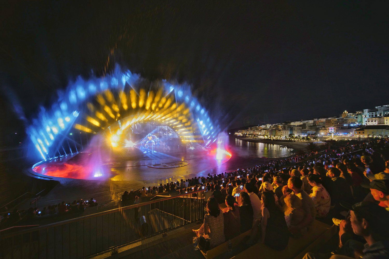 Khách du lịch nườm nượp về Phú Quốc, dự án nào hưởng lợi? - Ảnh 4.