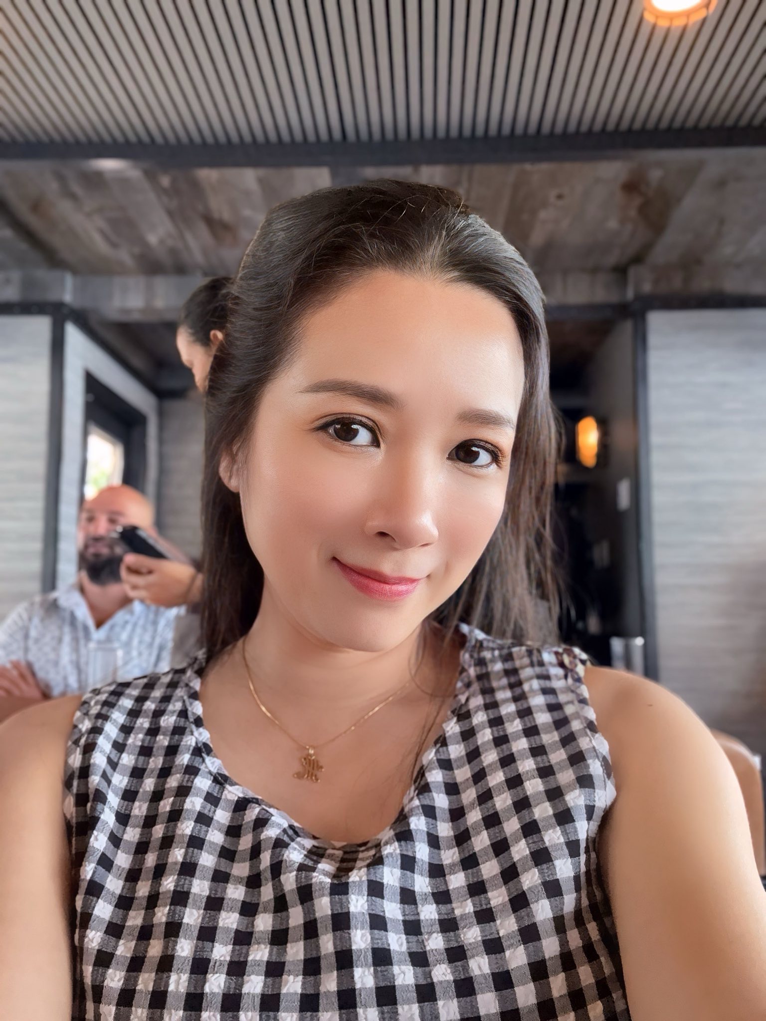 Mẹ đơn thân là nữ NSƯT đình đám 1 thời: U60 giàu có, đẹp căng tràn, nhiều người si mê tặng vàng- Ảnh 7.