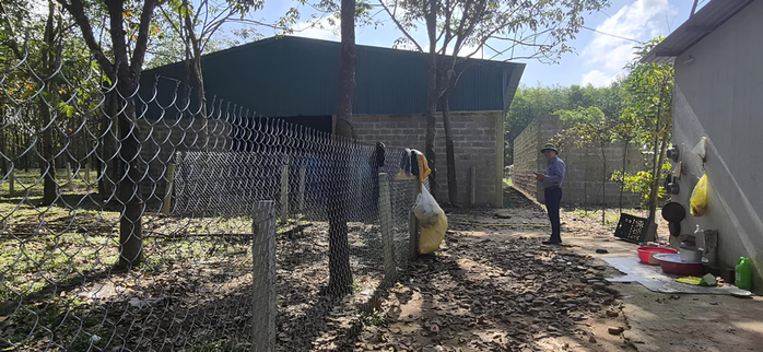 Đường sắt tốc độ cao Bắc - Nam vướng loạt công trình trái phép- Ảnh 1.