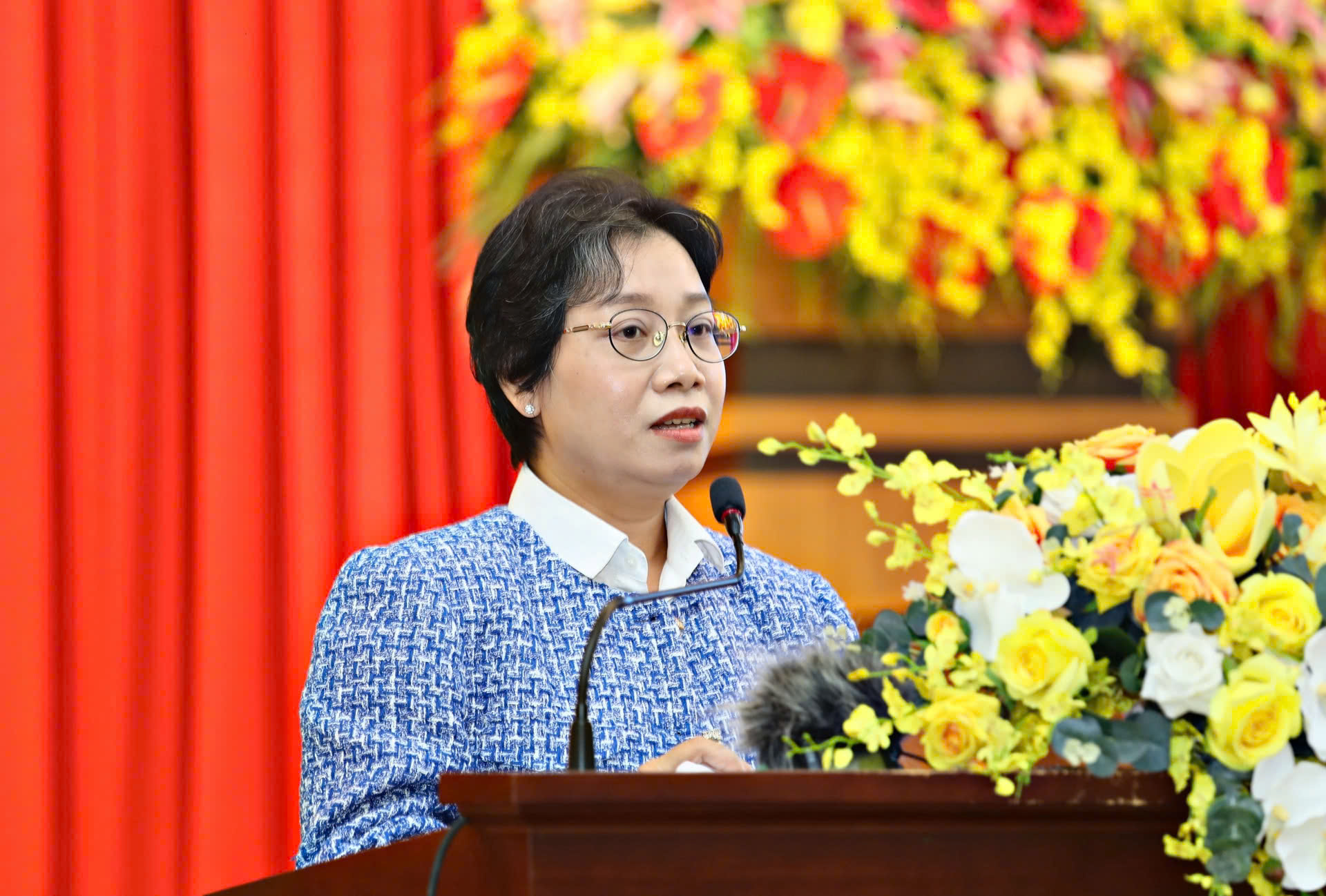 Chủ động phân luồng giao thông, kích cầu du lịch khi sân bay Liên Khương tạm đóng cửa- Ảnh 5.