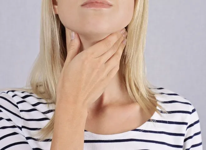 Gia đình 3 người lần lượt mắc ung thư tuyến giáp, bác sĩ phát hiện “thủ phạm” ngay trên bàn ăn của mọi gia đình - Ảnh 2.