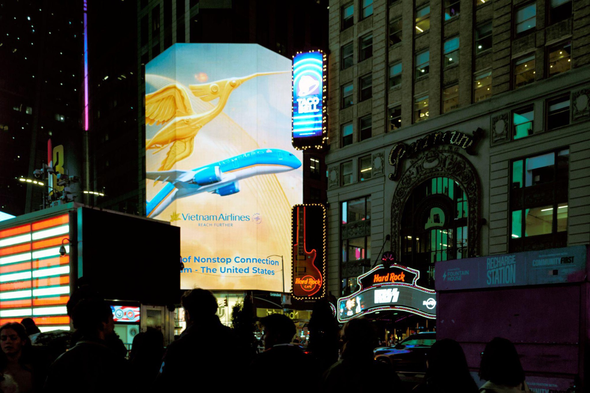 Vietnam Airlines tăng cường kết nối quốc tế, nâng tầm vị thế hàng không Việt Nam - Ảnh 3.